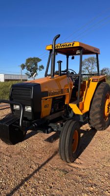 Trator Agrícola Valmet 880