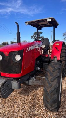 TRATOR AGRÍCOLA MF4275/10