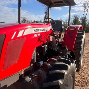 TRATOR AGRÍCOLA MF4275