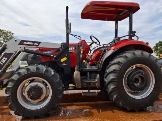 TRATOR AGRÍCOLA FARMAL 80