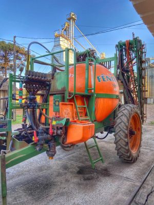 PULVERIZADOR DE ARRASTO