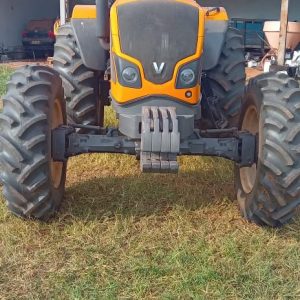 TRATOR AGRÍCOLA VALTRA A850