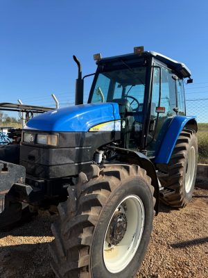 TRATOR AGRÍCOLA TS6040